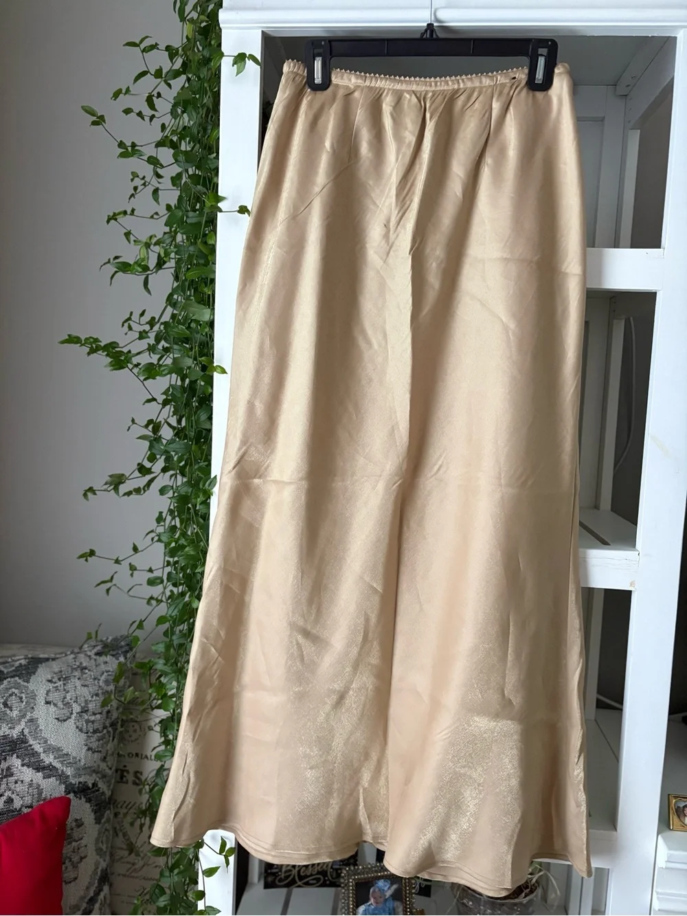 Venezia Long Golden-Beige Elastic-Waist Maxi Skirt